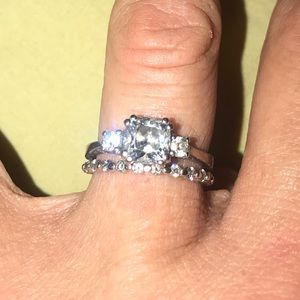 Diamond Wedding Band